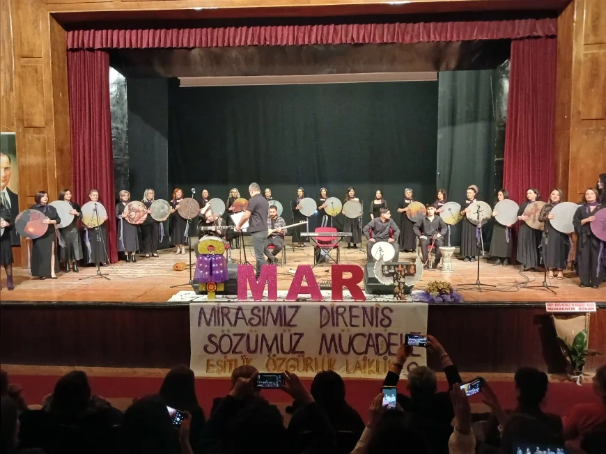 Çorum Kadın Platformu 8 Mart etkinliğinde kadın hakları ve eşitlik mücadelesine dikkat çekti