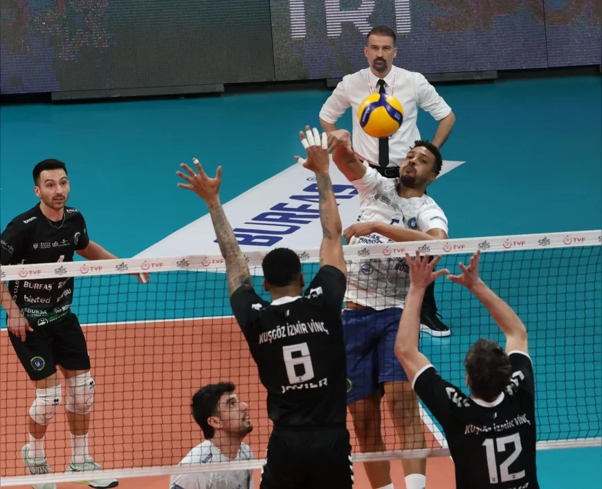 BURSA BÜYÜKŞEHİR BELEDİYESPOR EFELER LİGİ’NDE AKKUŞ BELEDİYESPOR’U 3-1 MAĞLUP EDEREK PLAY-OFF’U GARANTİLEDİ