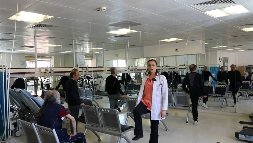 SAĞLIK BAKANLIĞI: “2025 YILINDA 137 SAĞLIK TESİSİNDE 30 BİN 935 HASTAYA PULMONER REHABİLİTASYON UYGULANDI”