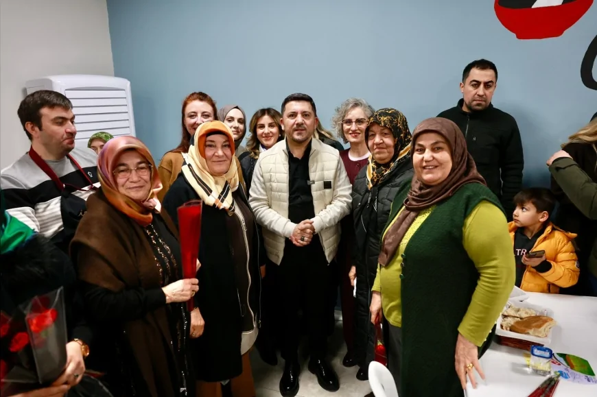 NEVŞEHİR BELEDİYE BAŞKANI RASİM ARI 8 MART PROGRAMINDA KADINLARLA BULUŞTU: “KADINLAR İÇİN ÖZEL PROJELER ÜRETMEYE DEVAM EDECEĞİZ”