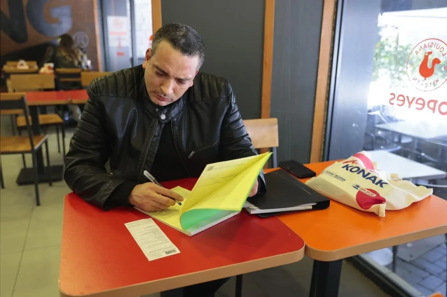 KONAK BELEDİYESİ ALSANCAK’TA ESNAFLA BİRLİKTE BİTKİSEL ATIK YAĞ YÖNETİMİ İÇİN SAHAYA İNDİ