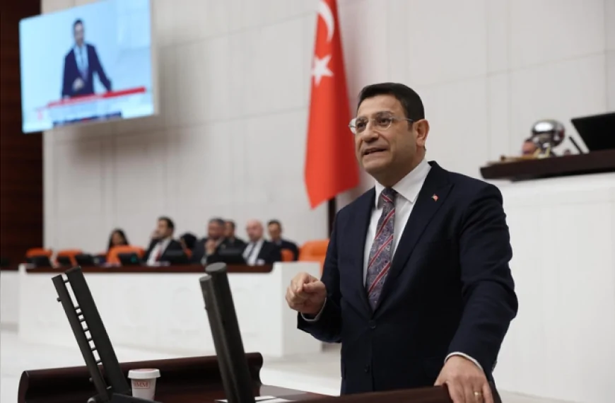 DEVA Partisi Ankara Milletvekili Av. İdris Şahin: “Cari açıktaki 15 milyar dolarlık devasa deliği hiçbir algı operasyonuyla kapatamazsınız”