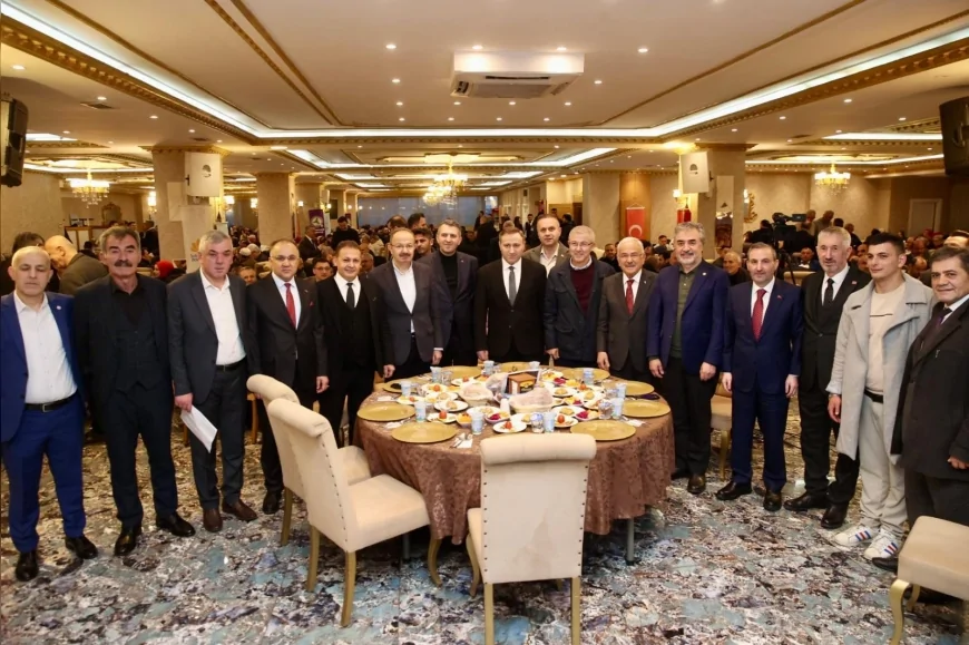 ORDU BÜYÜKŞEHİR BELEDİYE BAŞKANI DR. MEHMET HİLMİ GÜLER SULTANBEYLİ’DE ORDULULARLA İFTAR SOFRASINDA BULUŞTU!