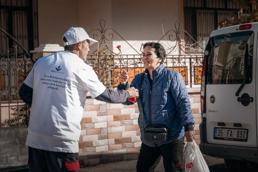 Torbalı Belediye Başkanı Övünç Demir 8 Mart’ta Kadın Personele İdari İzin Verildiğini Açıkladı