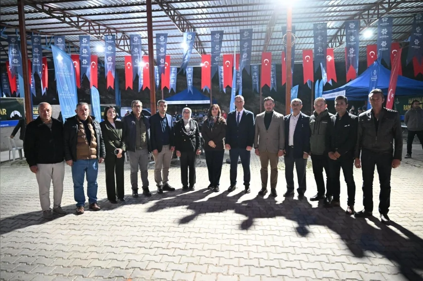 Aydın Büyükşehir Belediye Başkanı Özlem Çerçioğlu Yenipazar Karacaören Mahallesi’nde Vatandaşlarla İftar Sofrasında Buluştu