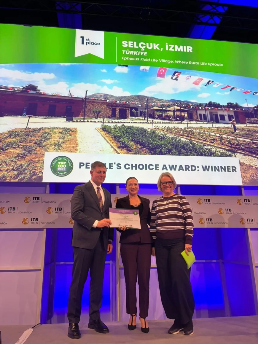 EFES SELÇUK BELEDİYE BAŞKANI FİLİZ CERİTOĞLU SENGEL: “EFES TARLASI YAŞAM KÖYÜ İLE SÜRDÜRÜLEBİLİR TURİZMDE DÜNYAYA ADIMIZI DUYURDUK”