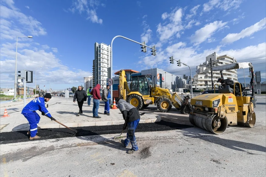 İzmir Büyükşehir Belediyesi Çiğli ve Gaziemir’de Üç Kavşakta Trafiği Rahatlatacak Düzenleme Başlattı