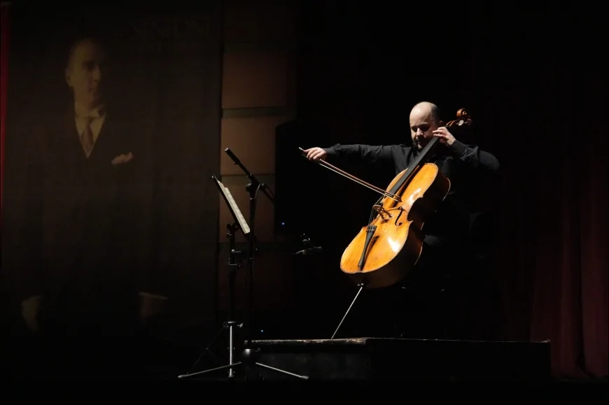 ESKİŞEHİR’DE CAZ VE ODA MÜZİĞİ GÜNLERİNDE AYBULUS VE ŞENLER’DEN UNUTULMAZ KONSER