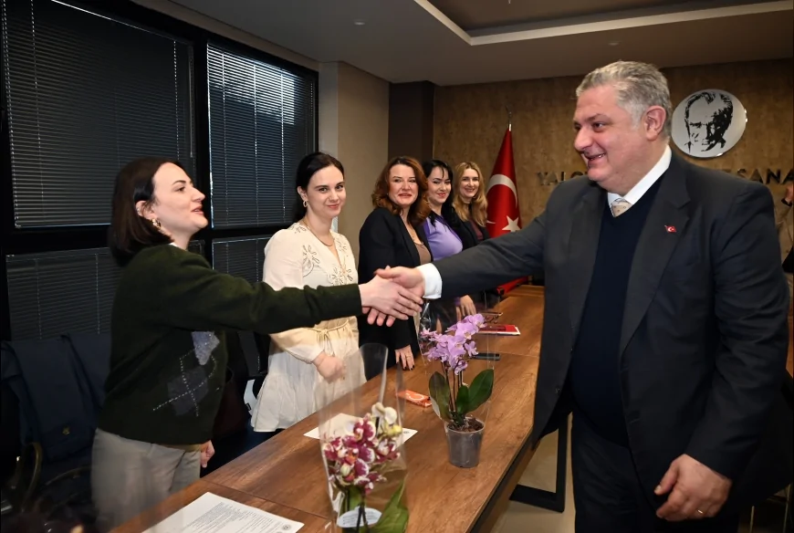 Yalova Belediye Başkanı Mehmet Gürel 8 Mart’ta Kadın Girişimcilerle Buluştu: “Üreten Kadınlar Şehrimizin Geleceğini Güçlendiriyor”
