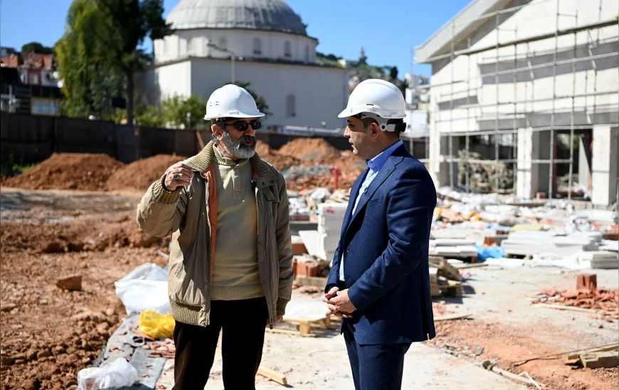 KUŞADASI BELEDİYE BAŞKANI ÖMER GÜNEL: “LÜTFİ SUYOLCU KENT MEYDANI TURİZM SEZONUNDA AÇILACAK”