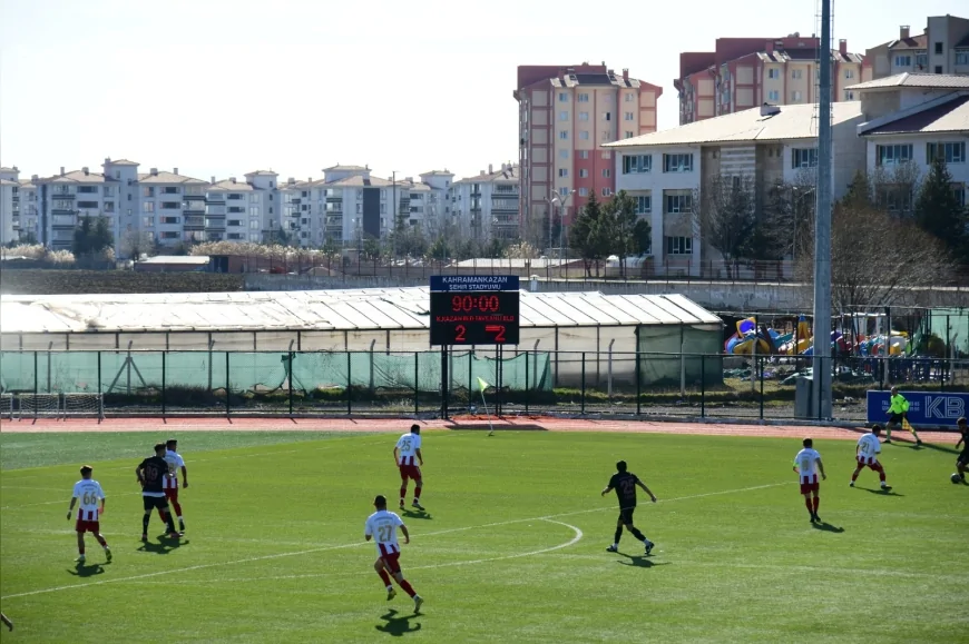 KAHRAMANKAZAN BELEDİYESPOR İLE TAVŞANLI BELEDİYESPOR NEFES KESEN MAÇTA 2-2 BERABERE KALDI