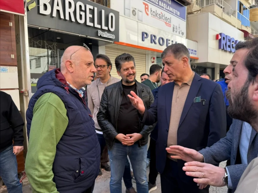 İzmir Büyükşehir Belediye Başkanı Dr. Cemil Tugay Bayraklı Sevgi Yolu Çalışmalarını İnceledi