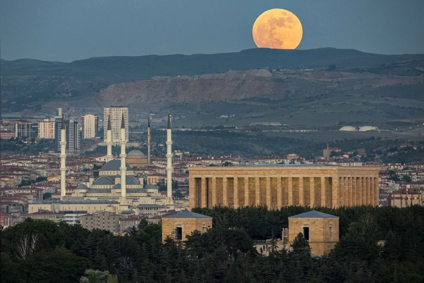 ANKARA 2027 AVRUPA DEMOKRASİ BAŞKENTİ YARIŞMASINDA FİNALE KALAN ÜÇ ŞEHİRDEN BİRİ OLDU