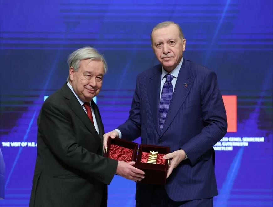 CUMHURBAŞKANI RECEP TAYYİP ERDOĞAN’IN EŞİ EMİNE ERDOĞAN: “ATATÜRK ULUSLARARASI BARIŞ ÖDÜLÜ’NÜN DÜNYADA BARIŞ UMUDUNU ÇOĞALTMASINI TEMENNİ EDİYORUM”