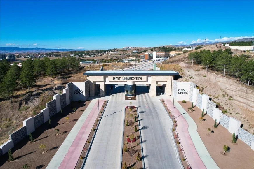 HİTİT ÜNİVERSİTESİ ÖĞRENCİ KULÜPLERİNE ÜNİDES KAPSAMINDA 1 MİLYON 470 BİN TL’LİK YENİ PROJE DESTEĞİ