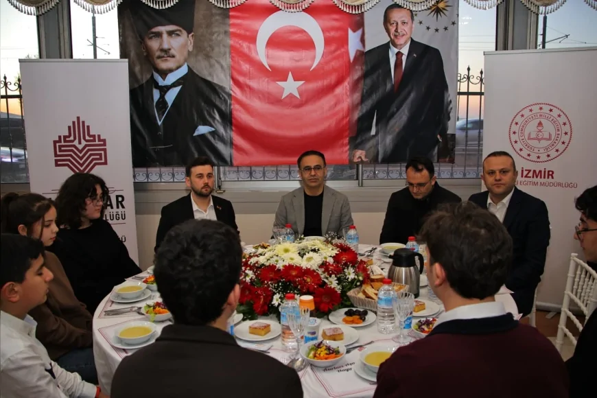 İzmir İl Millî Eğitim Müdürü Dr. Ömer Yahşi: “Bilim ve teknoloji alanında yetişen gençler geleceğin stratejik hamlelerini yapacak”