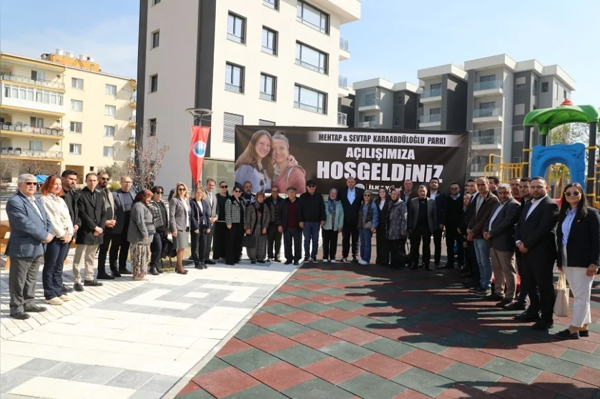 Menderes’te Depremde Hayatını Kaybeden Kardeşlerin Adına Park Açıldı
