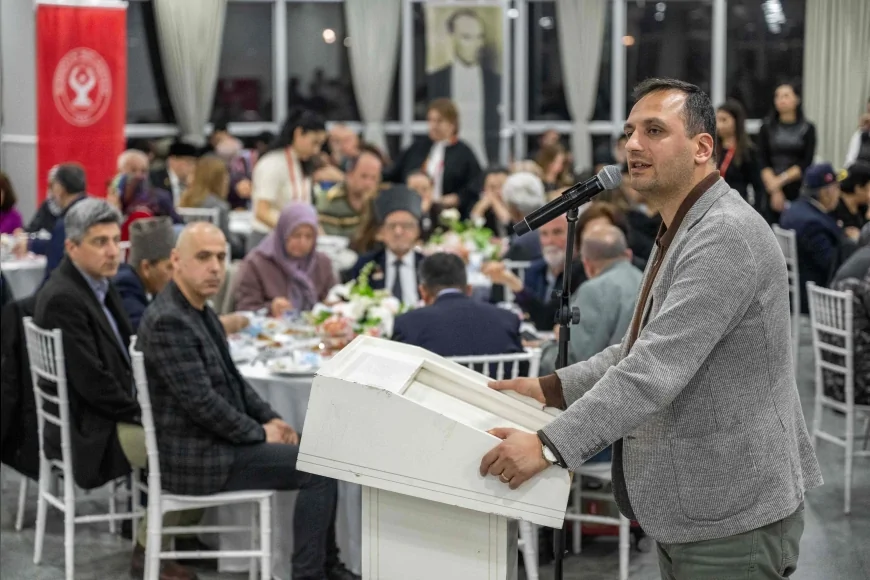 Bornova Belediye Başkanı Ömer Eşki: “İstiklal Marşı bize korkmamayı emreder”