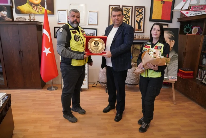 Seferihisar Belediye Başkanı İsmail Yetişkin’e İleri Sürüş Eğitimleri İçin Teşekkür Ziyareti