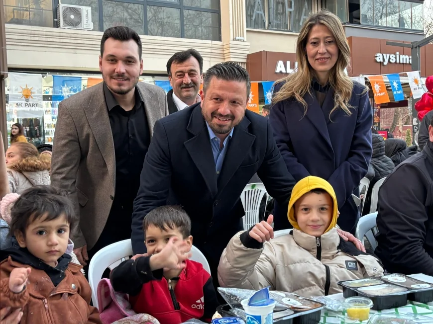 AK Parti Balıkesir İl Başkanı Mehmet Aydemir: “Bu Sofra Siyasi Değil, Balıkesir’in Birlik ve Kardeşlik Sofrasıdır”