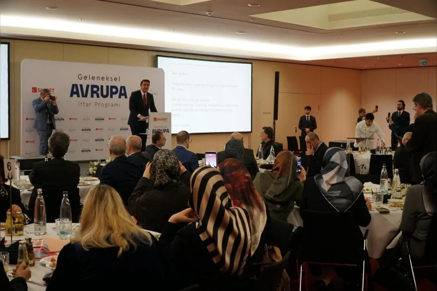 Saadet Partisi Genel Başkanı Mahmut Arıkan: “Duvarlar kalıcı değildir, insanlık kapıları yeniden açmanın yolunu bulur”