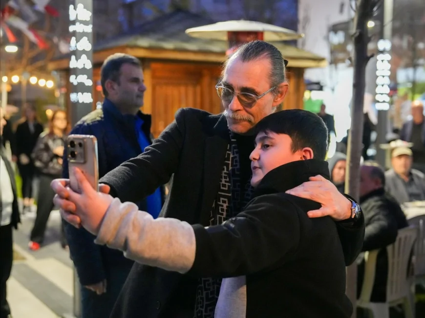 ETİMESGUT BELEDİYE BAŞKANI ERDAL BEŞİKCİOĞLU AHİ-KENT LOKANTASI’NDA ESNAF VE VATANDAŞLARLA İFTAR SOFRASINDA BULUŞTU