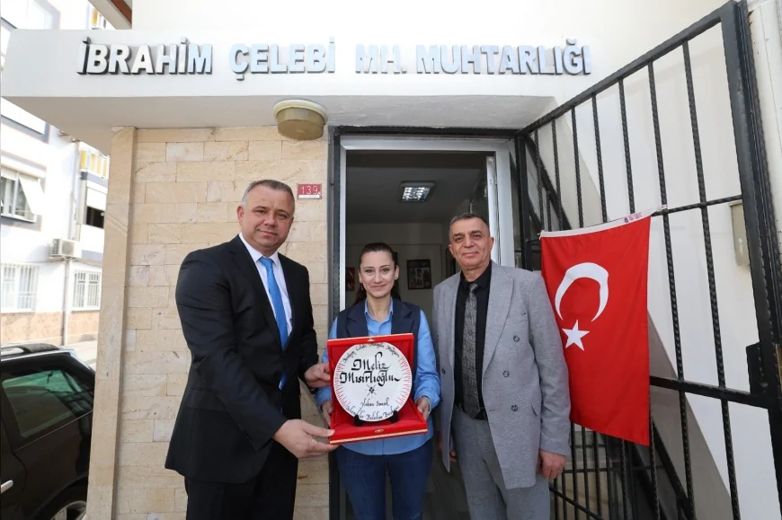 Şehzadeler Belediye Başkanı Hakan Şimşek’ten 8 Mart’ta Kadın Muhtarlara Ziyaret