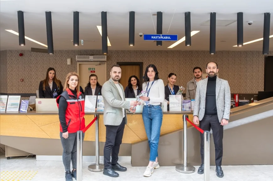 Yalova Belediyesi 14 Mart Tıp Bayramı’nda Sağlık Çalışanlarını Hastanelerde Ziyaret Etti