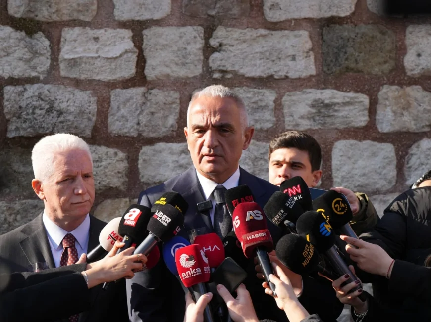 KÜLTÜR VE TURİZM BAKANI MEHMET NURİ ERSOY: “İLBER ORTAYLI GİBİ BİLİM İNSANLARI ÇOK SIK GELMİYOR”