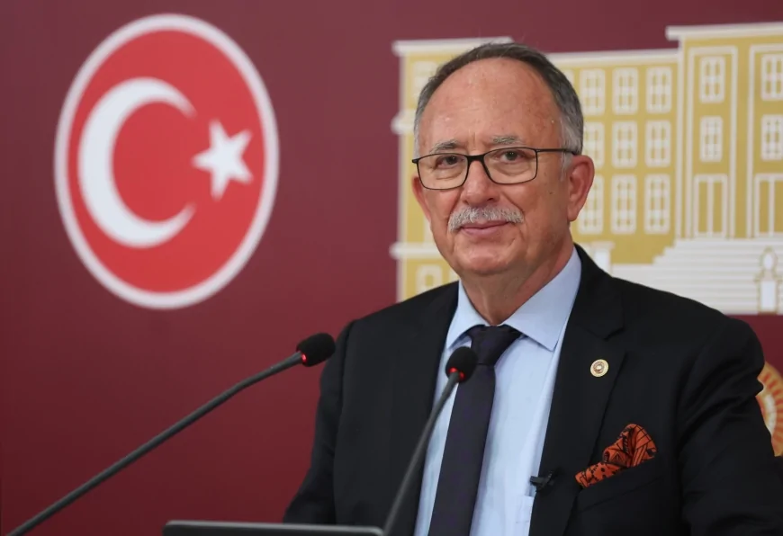 Saadet Partisi Antalya Milletvekili Şerafettin Kılıç: “Emekliye Bayramda En Az Bir Maaş İkramiye Verilmeli”
