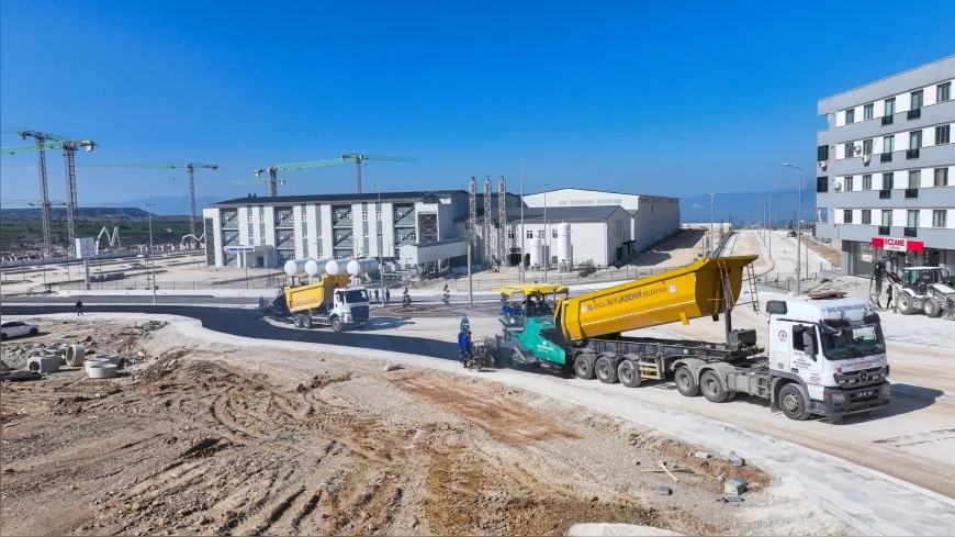 DENİZLİ BÜYÜKŞEHİR BELEDİYESİ ACİL DURUM HASTANESİ İÇİN 450 MİLYON LİRALIK ULAŞIM ALTYAPISINI TAMAMLADI