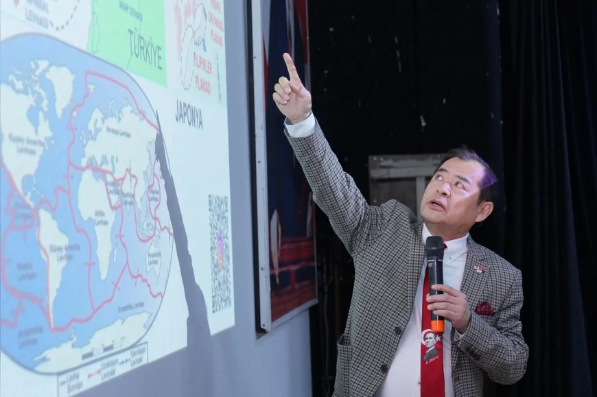 Deprem Uzmanı Yoshinori Moriwaki Ayvalık’ta Uyardı: “Yapı ve Zemin Güvenliği Hayat Kurtarır”