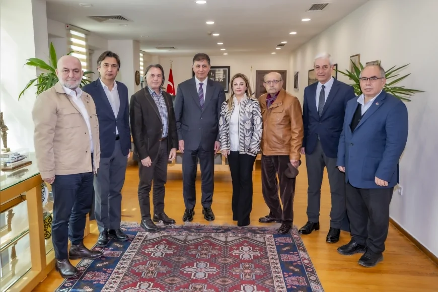 İzmir Büyükşehir Belediye Başkanı Dr. Cemil Tugay: “Gazetecilerin Otopark Sorununu Nisan Meclisi’nde Çözüme Kavuşturacağız”