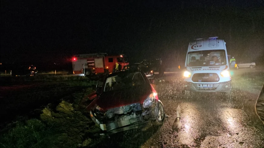 Çorum-Ortaköy yolunda cip ile otomobil çarpıştı 6 kişi yaralandı