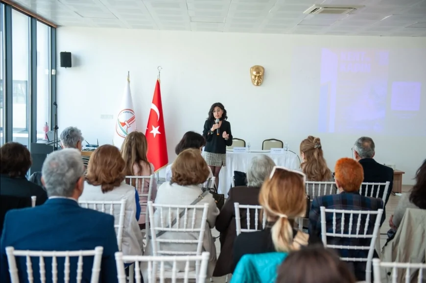 Karşıyaka Belediyesi Kent ve Kadın Söyleşisinde Eşitlikçi Şehir Vizyonu Ele Alındı!