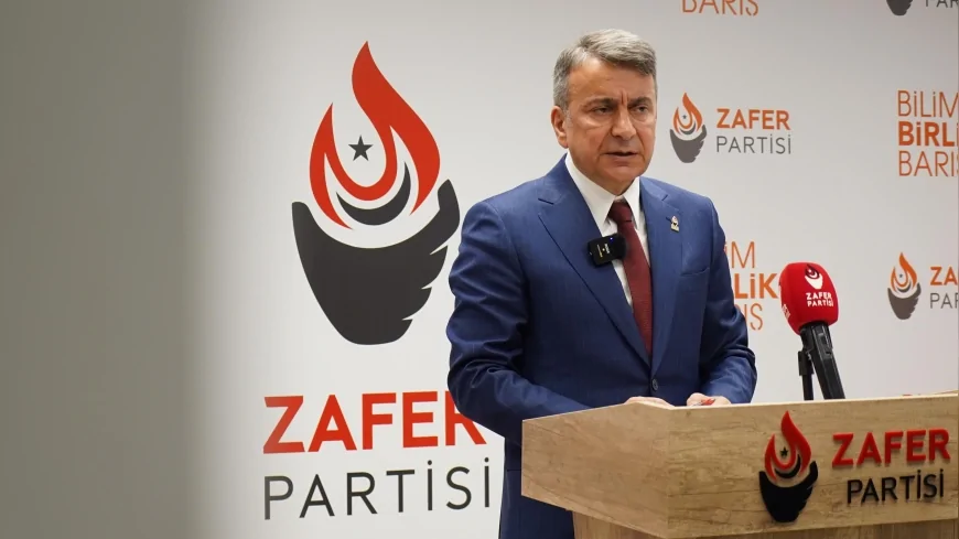 Zafer Partisi Sözcüsü Azmi Karamahmutoğlu: “Türkiye Komşusu İran’a Elini Uzatmalıdır”