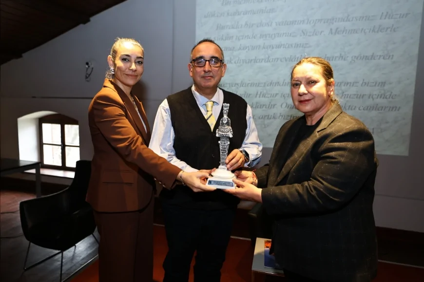 Dokuz Eylül Üniversitesi Öğretim Görevlisi Dr. Mustafa Özdemir: “Çanakkale Geçilmez ifadesinin anlamını doğru kavramalıyız”