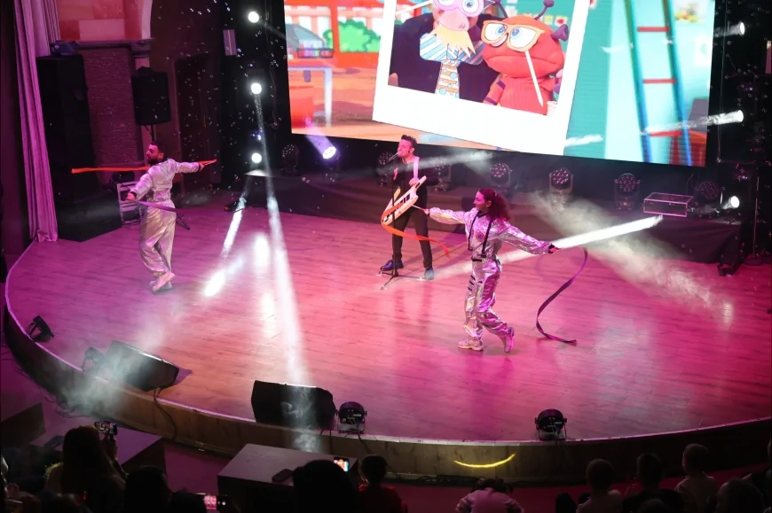 Nevşehir Belediye Başkanı Rasim Arı çocuklara bayramda Lemi Abi ve Zuzi sürprizi yaptı