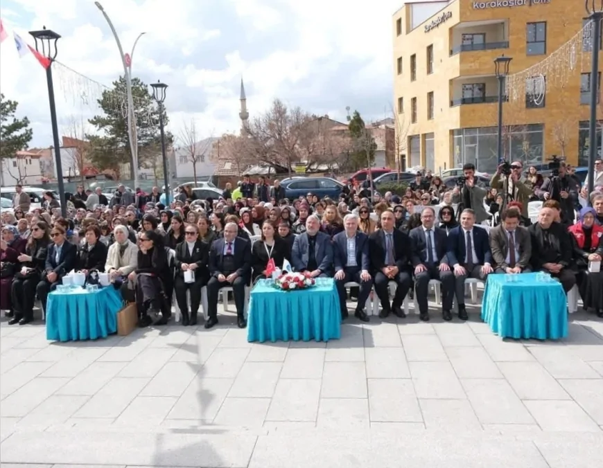 Çorum Belediye Başkanı Dr. Halil İbrahim Aşgın: “Kadın varsa toplum var, bu güç tüm şehre yansıyacak”