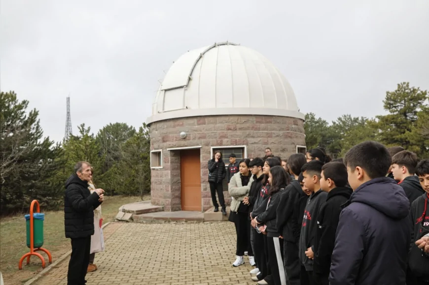 Çankaya Belediyesi Öğrencileri Kreiken Rasathanesi’nde Gökyüzüyle Buluşturdu!