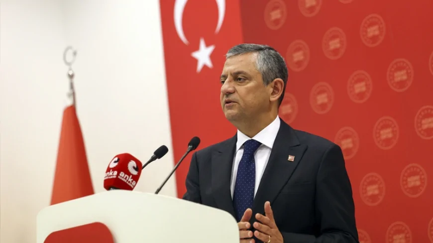 CHP Genel Başkanı Özgür Özel: “Ekonomimiz savaşa hazırlıksız yakalandı, akaryakıtta KDV acilen düşürülmeli”