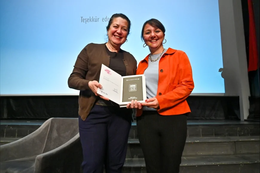 Bursa Büyükşehir Belediyesi çocukları “Benim Bir Hikâyem Var” etkinliğinde yazarla buluşturdu