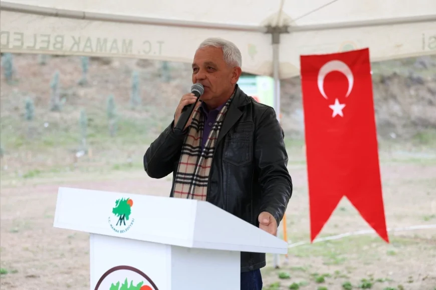 Mamak Belediye Başkanı Veli Gündüz Şahin: “Yeşil ve sağlıklı çevre gelecek nesillere bırakılacak en büyük mirastır”