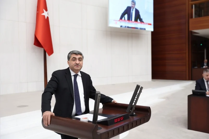 DEVA Partisi Genel Başkan Yardımcısı Mehmet Emin Ekmen: “Basın üzerindeki yargı baskıları giderek artıyor”