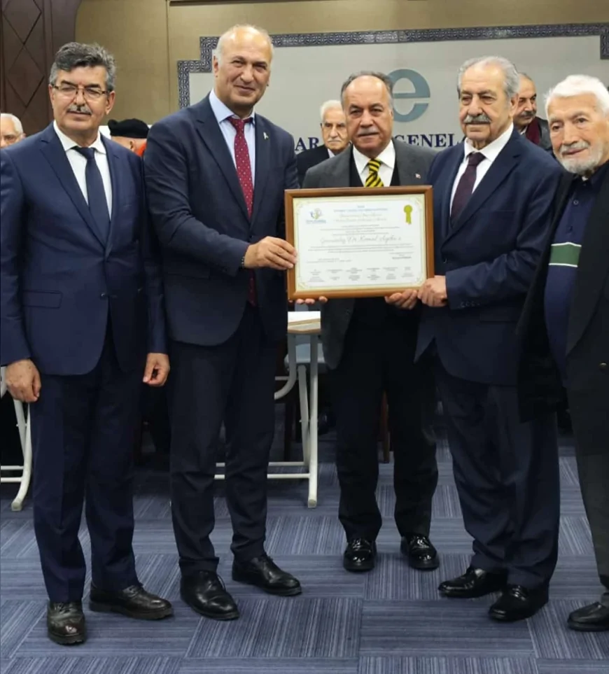 Gerontolog Dr. Kemal Aydın İstanbul’da Sağlıklı Yaşlanma Vizyonunu Uluslararası Platformda Tanıttı