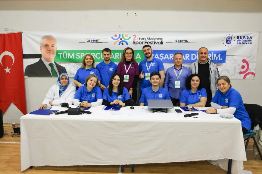 BURSA BÜYÜKŞEHİR BELEDİYESİ’NİN DÜZENLEDİĞİ ULUSLARARASI SPOR FESTİVALİ KENT GENELİNDE YOĞUN KATILIMLA SÜRÜYOR