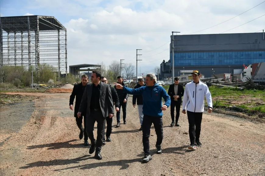 Başiskele Belediye Başkanı M. Yasin Özlü Motorcu Eğitim Pisti Çalışmalarını Yerinde İnceledi