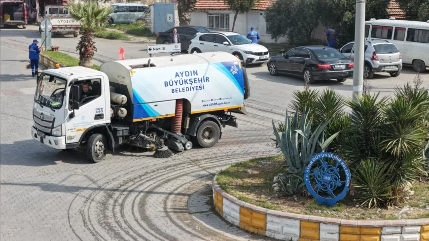 AYDIN BÜYÜKŞEHİR BELEDİYE BAŞKANI ÖZLEM ÇERÇİOĞLU’NUN ÇALIŞMALARIYLA KENT GENELİNDE KAPSAMLI TEMİZLİK VE BAKIM SEFERBERLİĞİ SÜRÜYOR