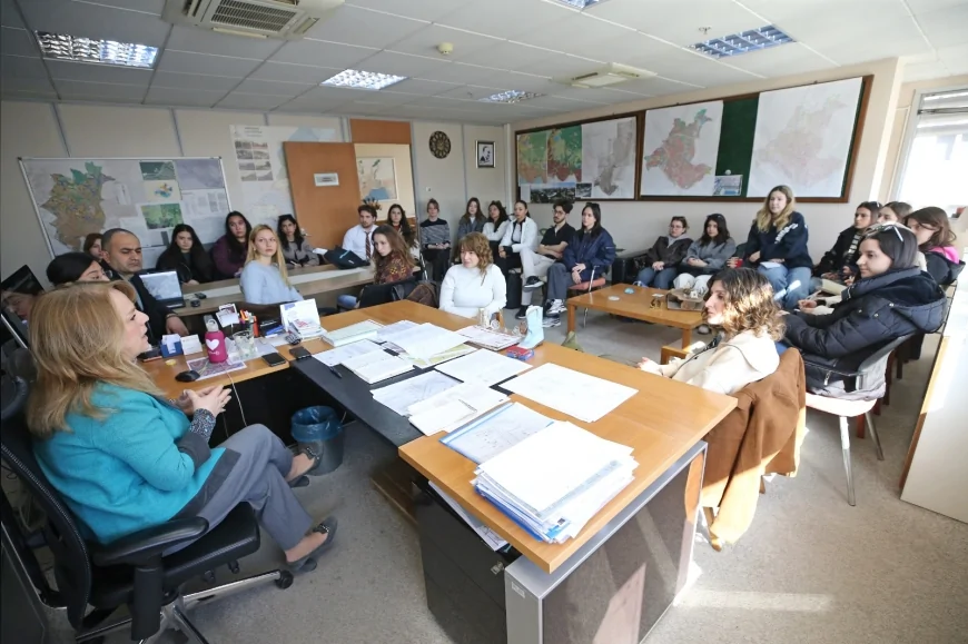 Karşıyaka Belediyesi ve İYTE İş Birliğiyle Genç Mimarlar Kentin Geleceği İçin Projeler Üretecek