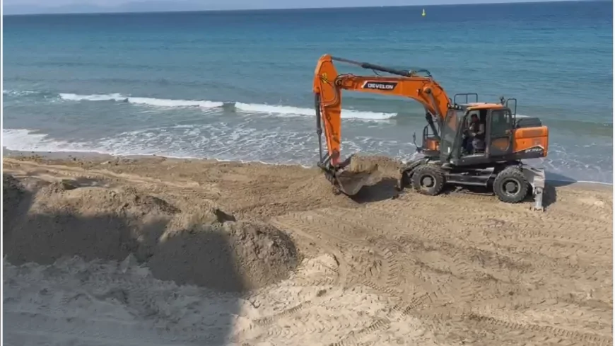 KUŞADASI BELEDİYESİ TURİZM SEZONU ÖNCESİ PLAJLARDA TEMİZLİK VE BAKIM ÇALIŞMALARINI YOĞUNLAŞTIRDI